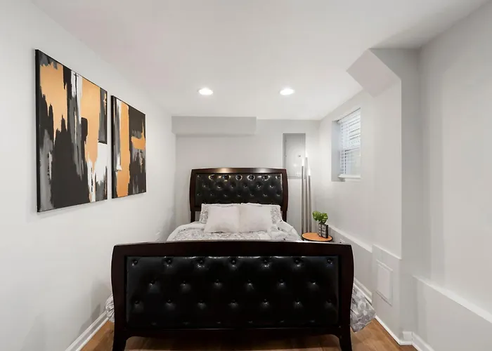 Chicago Treasure 4 Bed Getaway